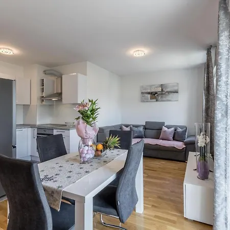 Apartment Tadic